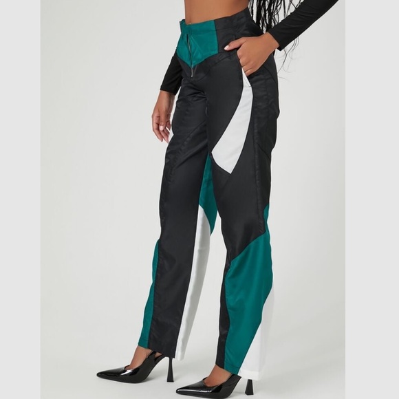 wide leg colorblock pants - Picture 3 of 4